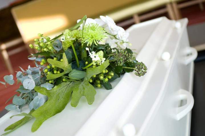 Cercueil blanc sur mesure Guadeloupe